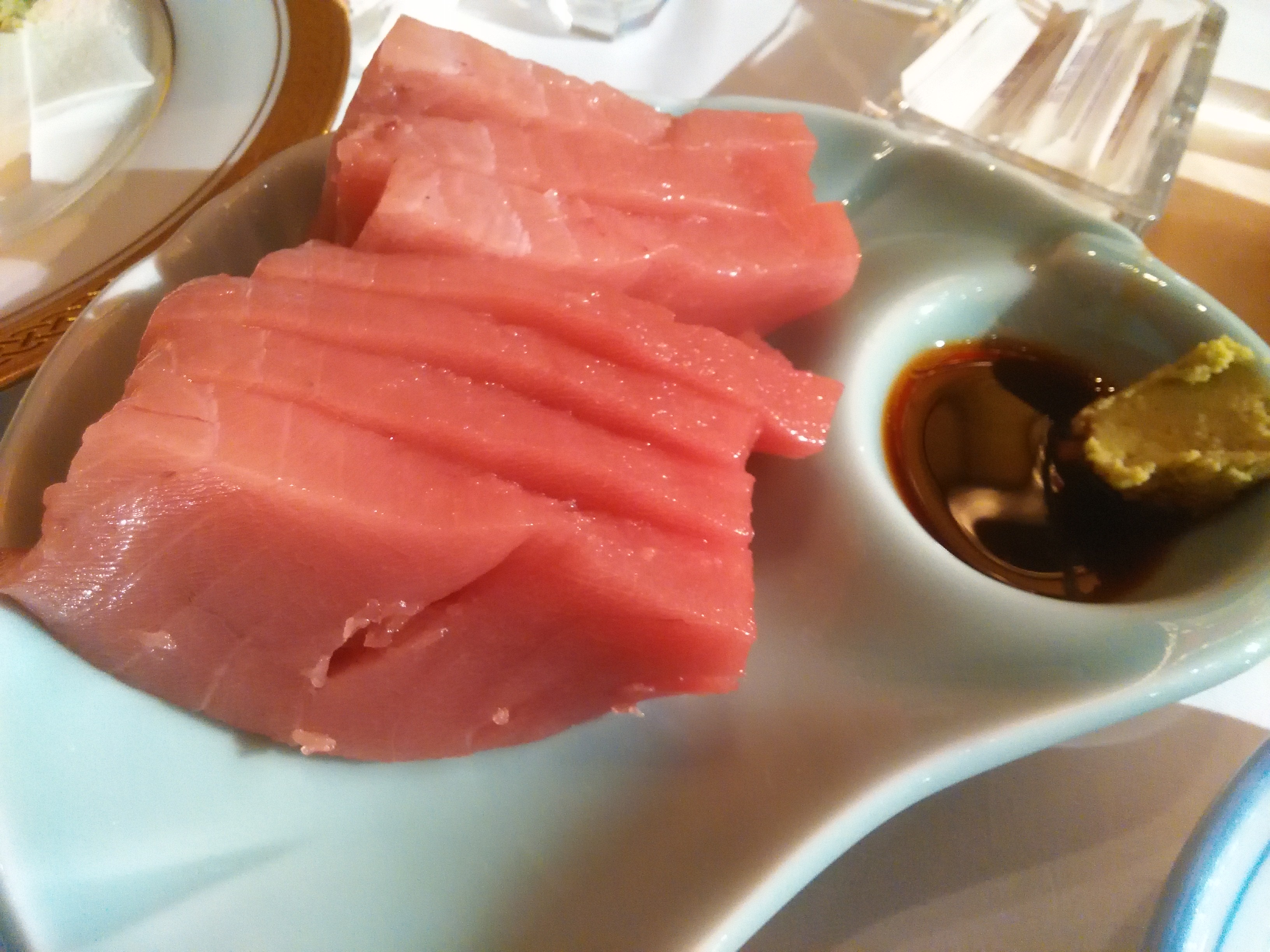 マグロのお刺身